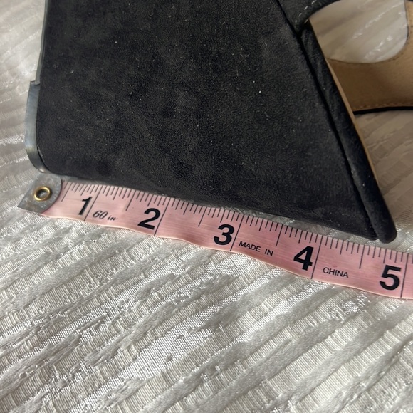 American Rag Women's 'Rachey' Black Suede Wedge Platform Heel Sandals Size 8.5 M - Picture 12 of 13